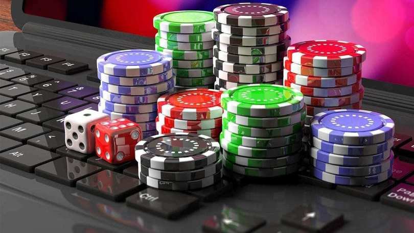 Experience Luxury Gaming at Casino The High Roller UK 30