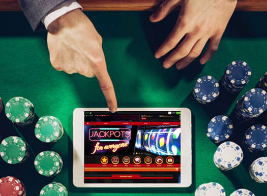 Kazinoda böyük jackpot qazanmaq yolları 1